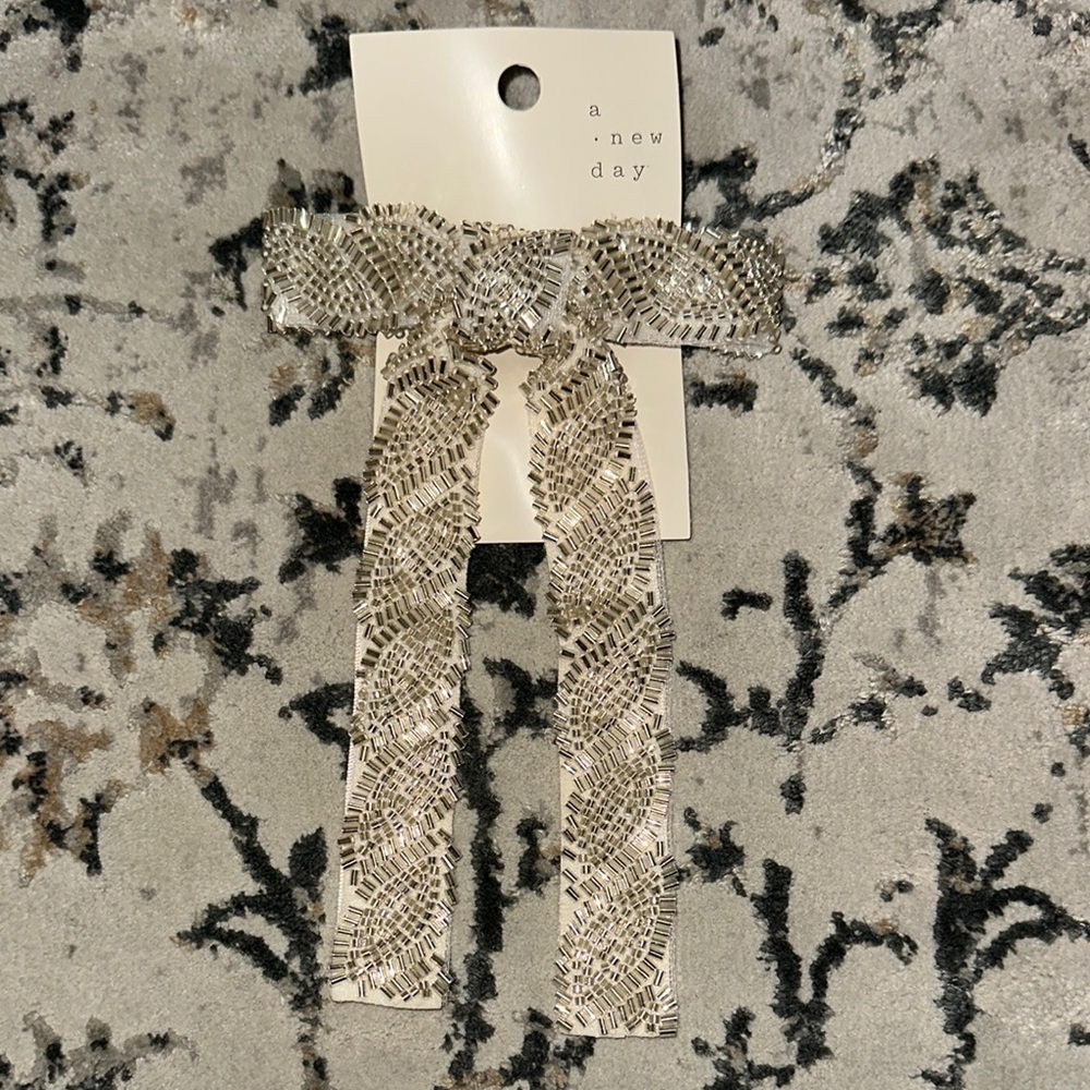 A New Day Silver Beaded Hair Bow